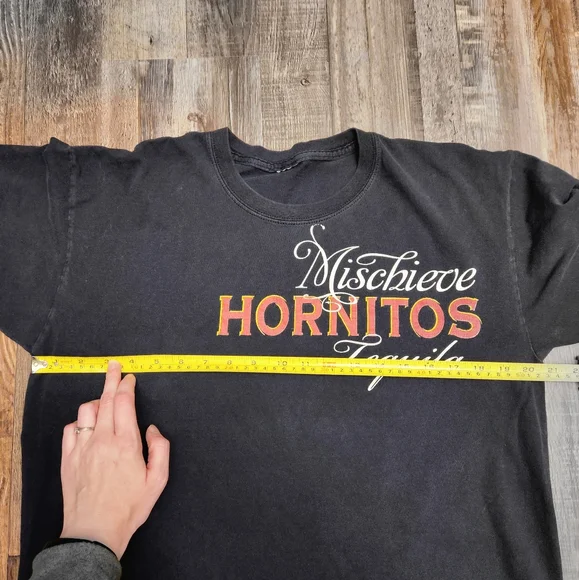Hornitos Tequila T-Shirt - Picture 4 of 4